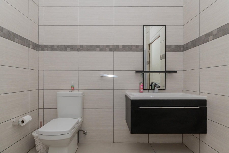 3 Bedroom Property for Sale in Van Riebeeck Park Gauteng