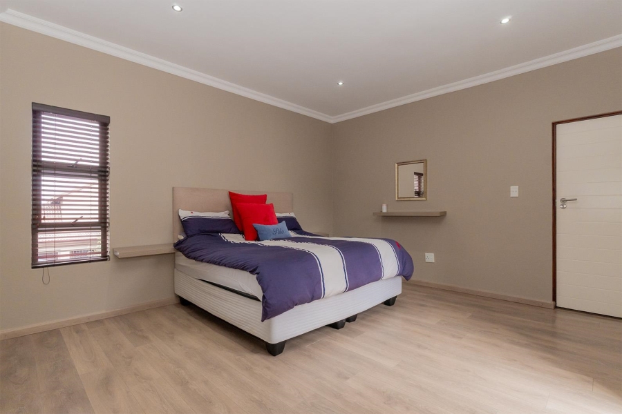 3 Bedroom Property for Sale in Van Riebeeck Park Gauteng