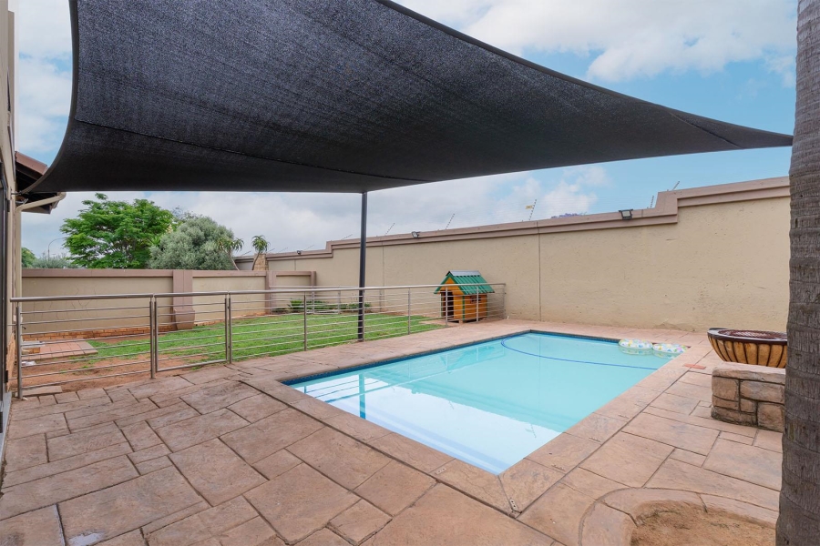 3 Bedroom Property for Sale in Van Riebeeck Park Gauteng