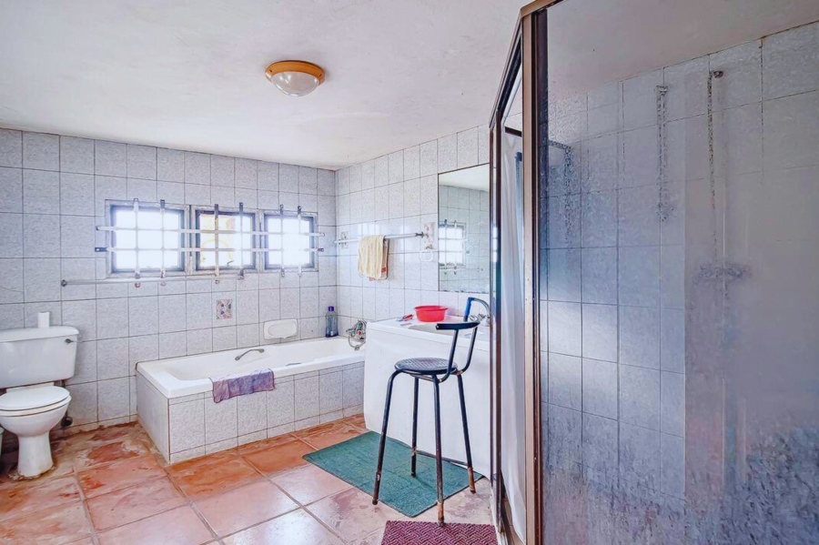 0 Bedroom Property for Sale in Doornpoort Gauteng