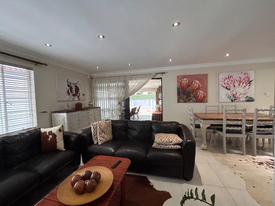 3 Bedroom Property for Sale in New Redruth Gauteng