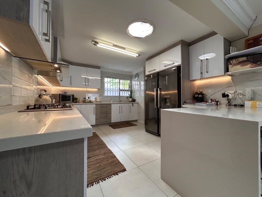 3 Bedroom Property for Sale in New Redruth Gauteng