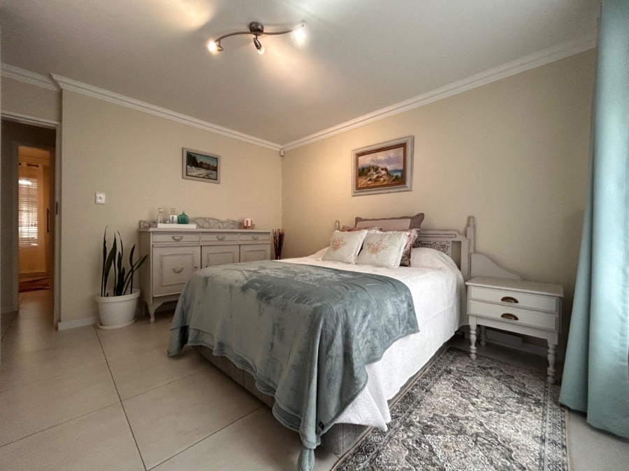 3 Bedroom Property for Sale in New Redruth Gauteng
