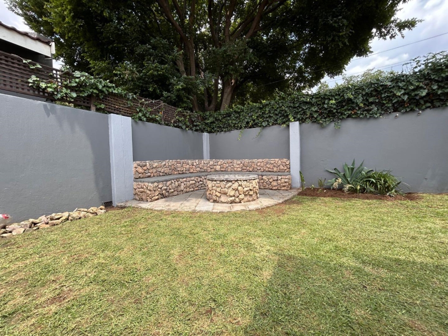 3 Bedroom Property for Sale in New Redruth Gauteng