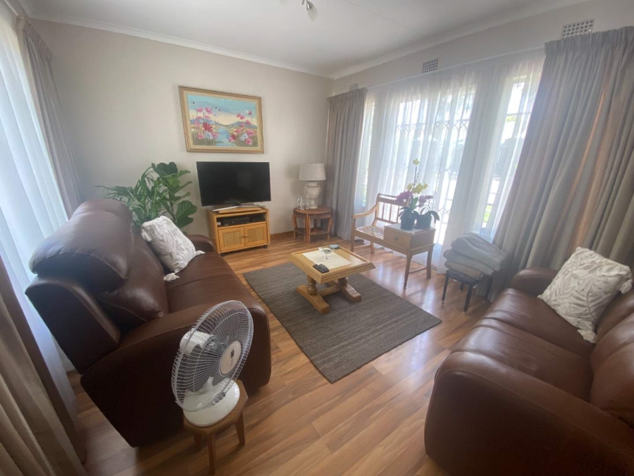 2 Bedroom Property for Sale in Verwoerdpark Gauteng