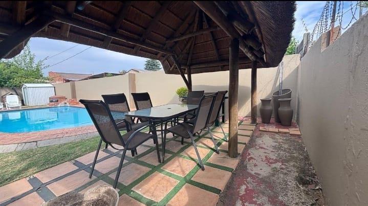 3 Bedroom Property for Sale in Evans Park Gauteng