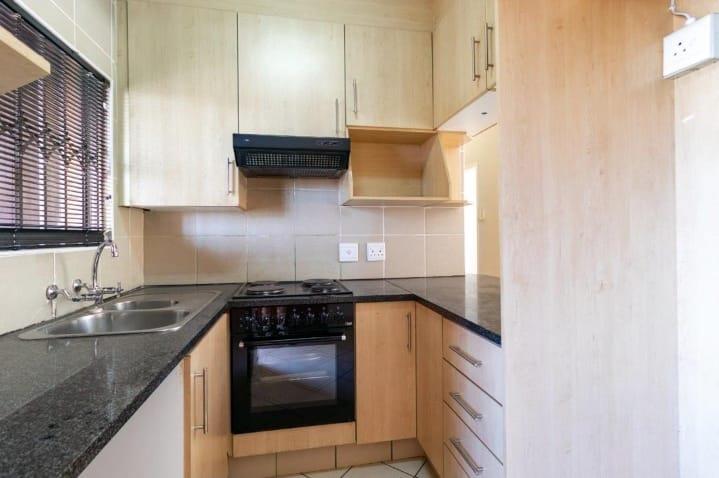 2 Bedroom Property for Sale in Winchester Hills Ext 3 Gauteng