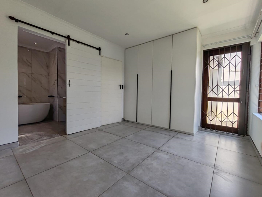 3 Bedroom Property for Sale in Lakefield Gauteng