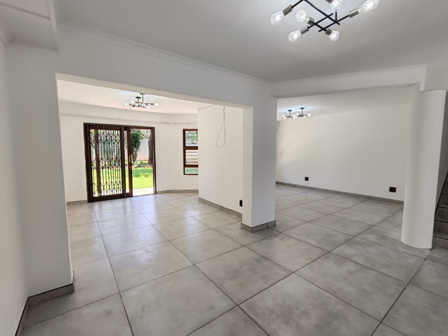3 Bedroom Property for Sale in Lakefield Gauteng
