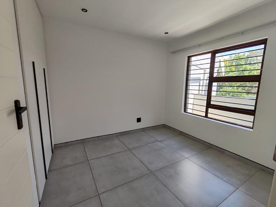 3 Bedroom Property for Sale in Lakefield Gauteng