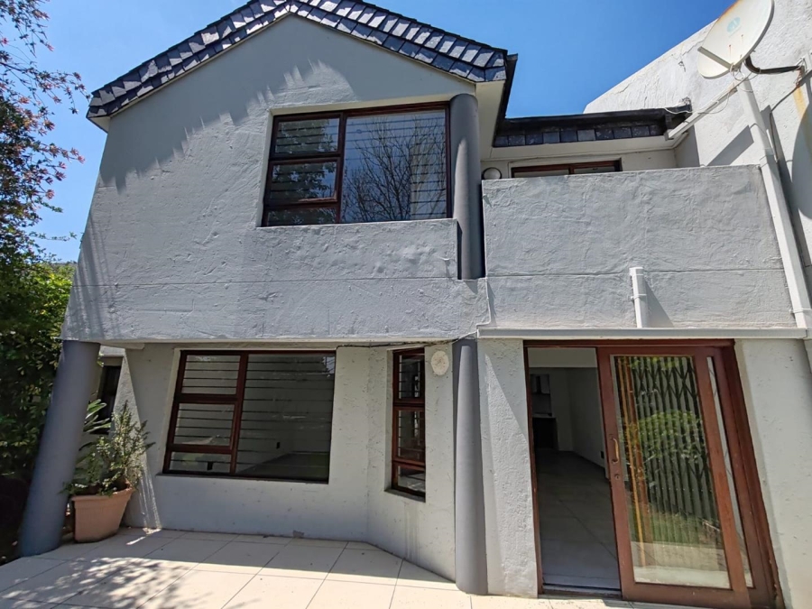 3 Bedroom Property for Sale in Lakefield Gauteng