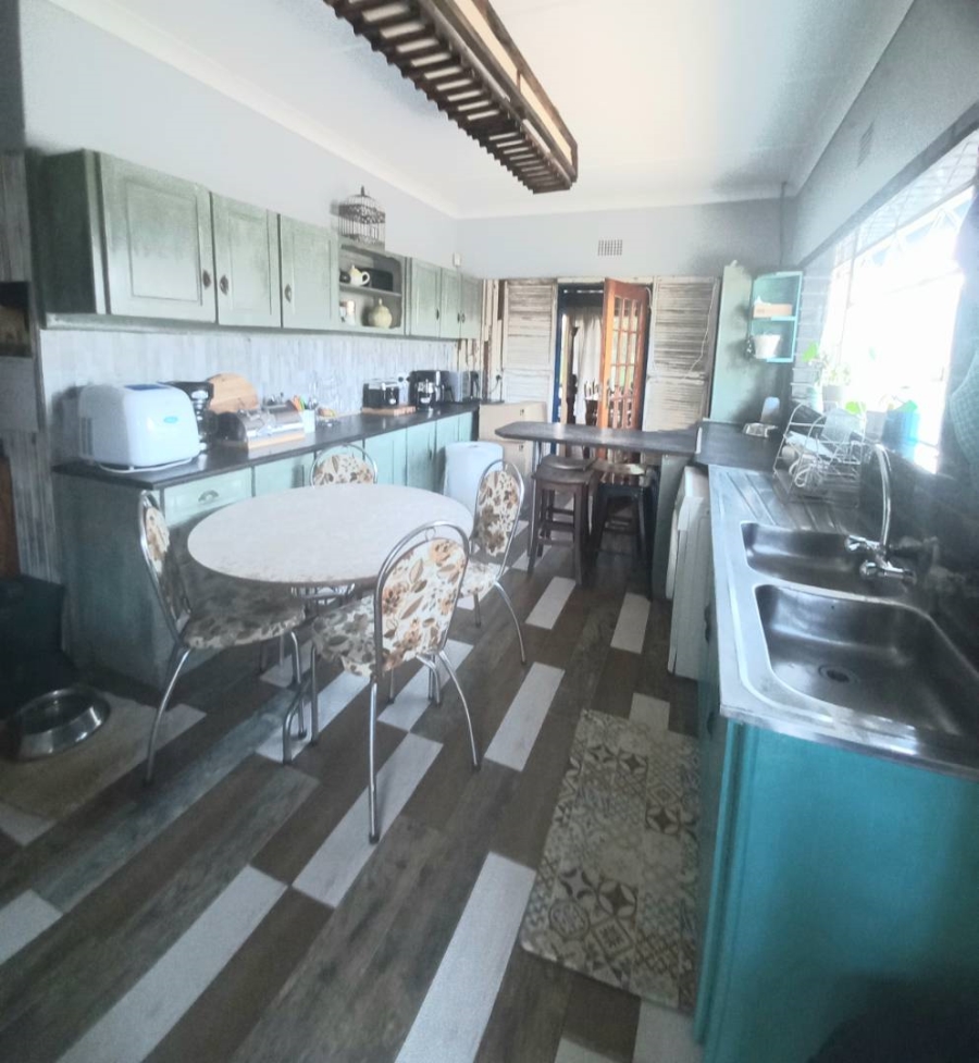 4 Bedroom Property for Sale in Farrarmere Gauteng