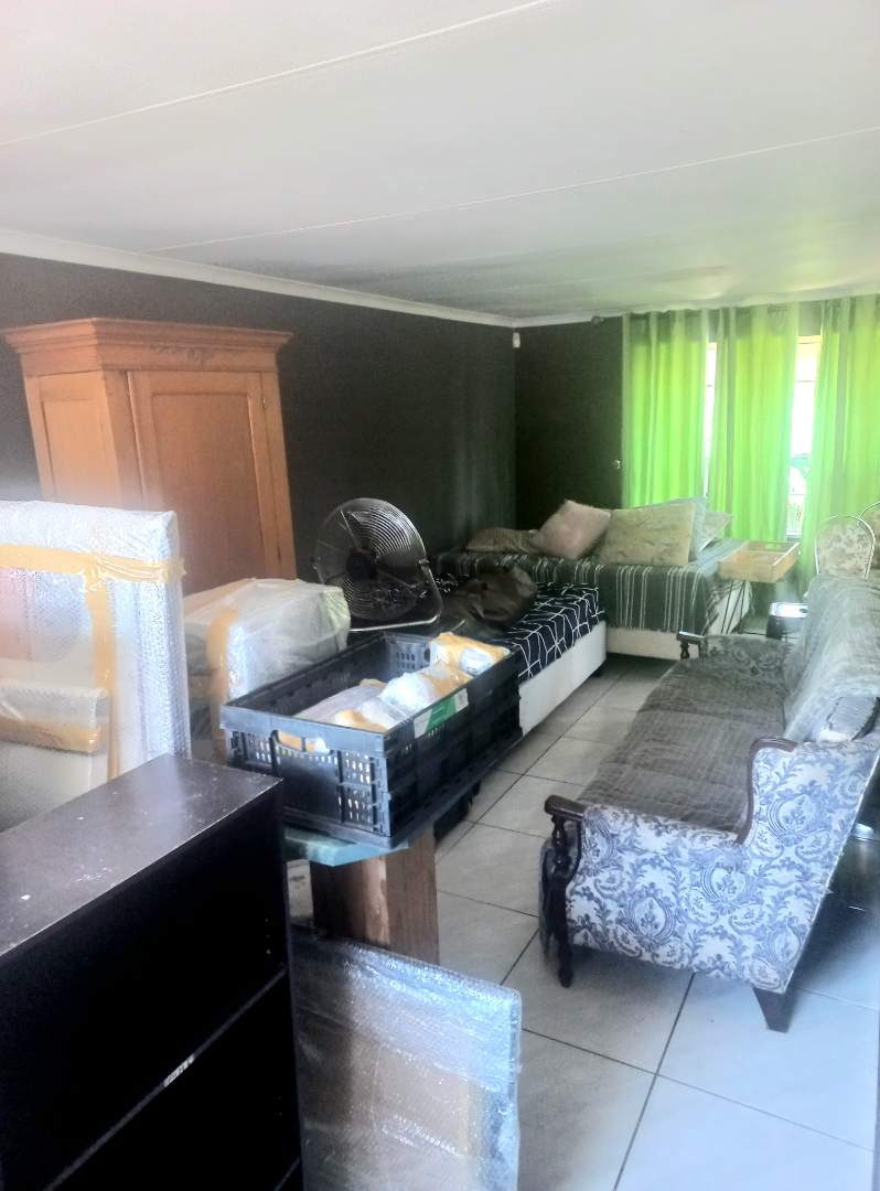 4 Bedroom Property for Sale in Farrarmere Gauteng