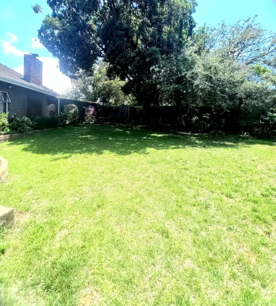 4 Bedroom Property for Sale in Farrarmere Gauteng