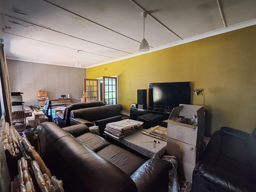 4 Bedroom Property for Sale in Farrarmere Gauteng