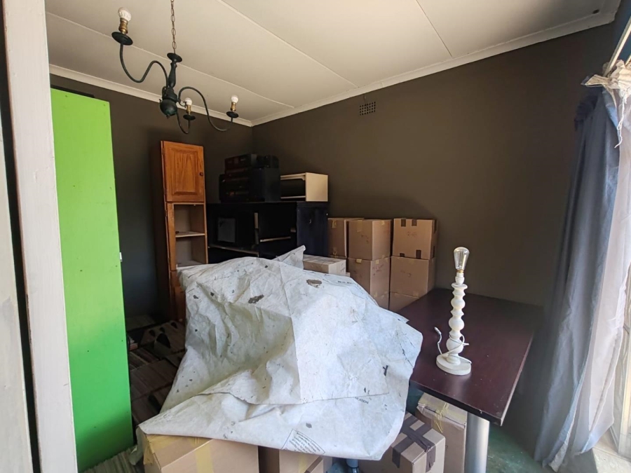4 Bedroom Property for Sale in Farrarmere Gauteng