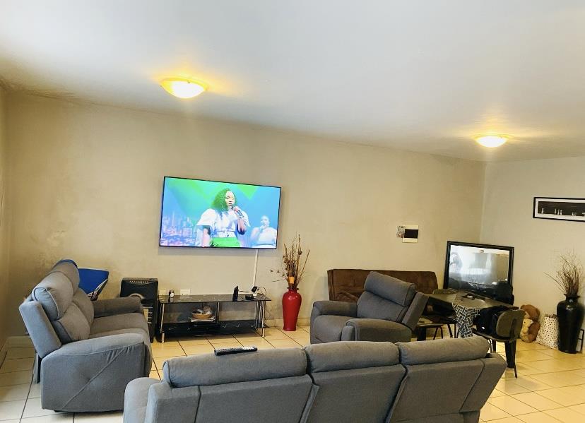 3 Bedroom Property for Sale in Sherwood Gardens Gauteng