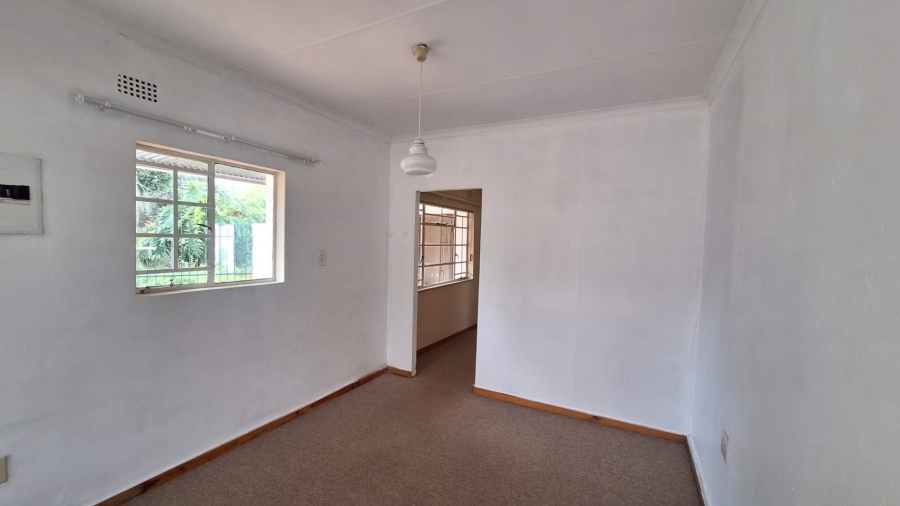To Let 1 Bedroom Property for Rent in Discovery Gauteng