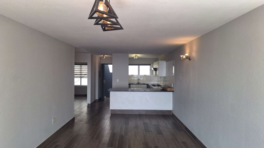 To Let 2 Bedroom Property for Rent in Northcliff Gauteng