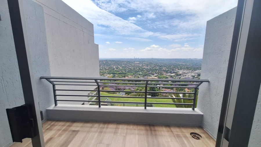 To Let 2 Bedroom Property for Rent in Northcliff Gauteng