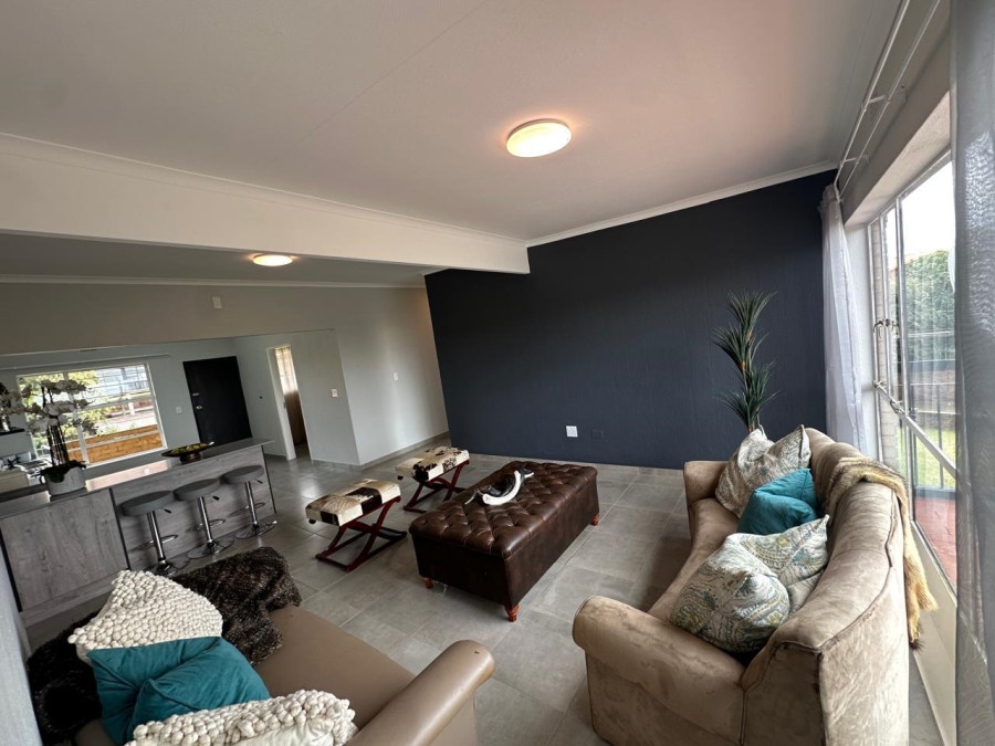 To Let 2 Bedroom Property for Rent in Kloofendal Gauteng