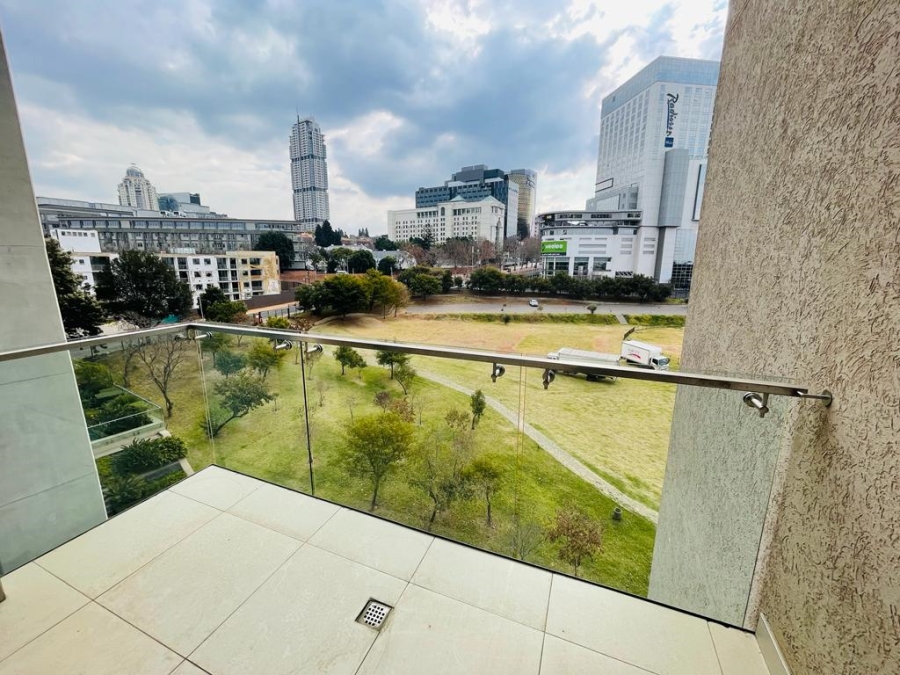 2 Bedroom Property for Sale in Sandown Gauteng