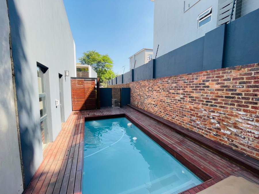 To Let 3 Bedroom Property for Rent in Morningside Gauteng