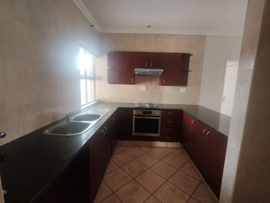2 Bedroom Property for Sale in Zwartkop Golf Estate Gauteng