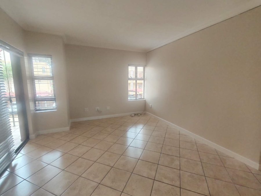 2 Bedroom Property for Sale in Zwartkop Golf Estate Gauteng