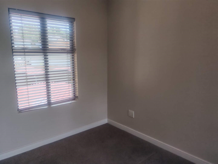 2 Bedroom Property for Sale in Zwartkop Golf Estate Gauteng