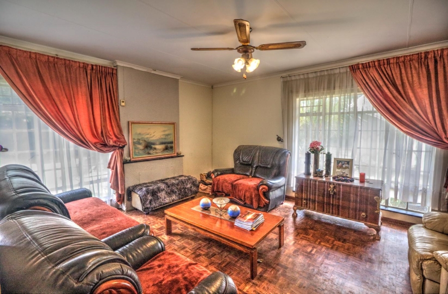 3 Bedroom Property for Sale in Birchleigh Gauteng