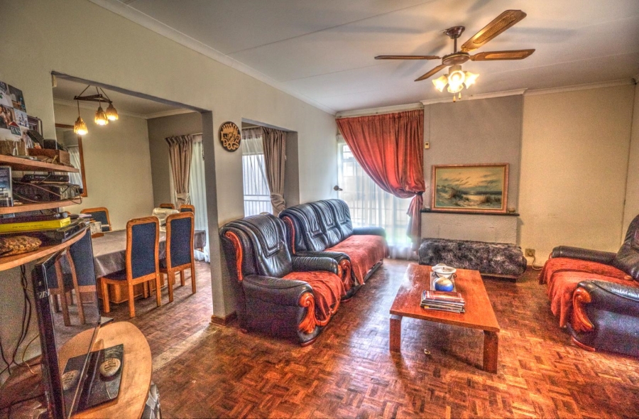 3 Bedroom Property for Sale in Birchleigh Gauteng