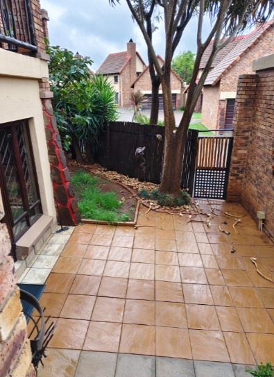 2 Bedroom Property for Sale in Kempton Park Gauteng