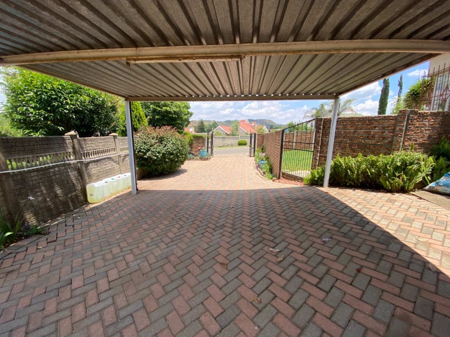 3 Bedroom Property for Sale in Alan Manor Gauteng