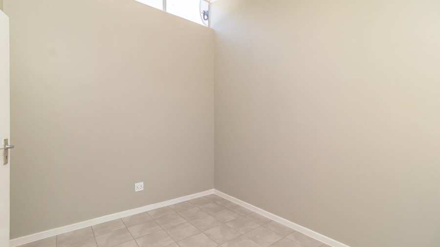 2 Bedroom Property for Sale in Benoni Central Gauteng