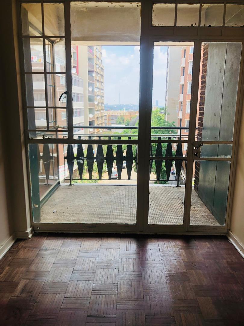 To Let 1 Bedroom Property for Rent in Berea Gauteng