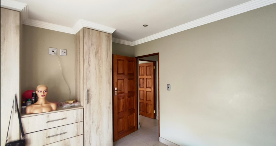 3 Bedroom Property for Sale in Raceview Gauteng