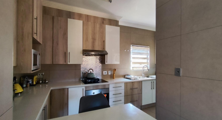 3 Bedroom Property for Sale in Raceview Gauteng