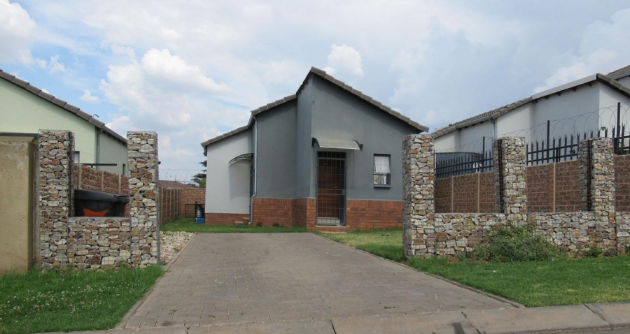 2 Bedroom Property for Sale in South Hills Gauteng