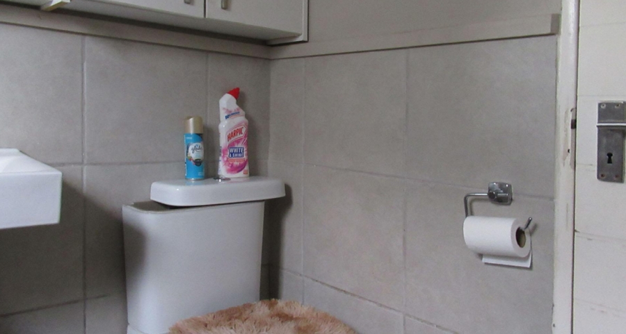 2 Bedroom Property for Sale in South Hills Gauteng