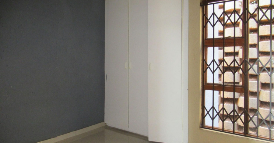 2 Bedroom Property for Sale in Glenvista Gauteng