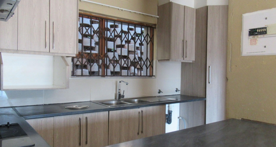 2 Bedroom Property for Sale in Glenvista Gauteng