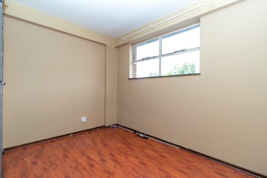 2 Bedroom Property for Sale in Florida Lake Gauteng