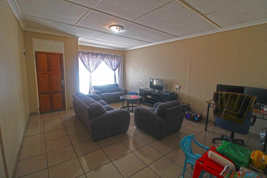 8 Bedroom Property for Sale in Newclare Gauteng