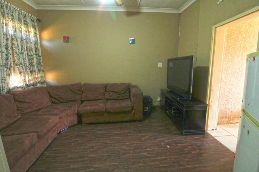 8 Bedroom Property for Sale in Newclare Gauteng