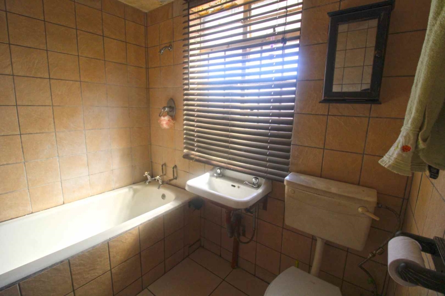 8 Bedroom Property for Sale in Newclare Gauteng