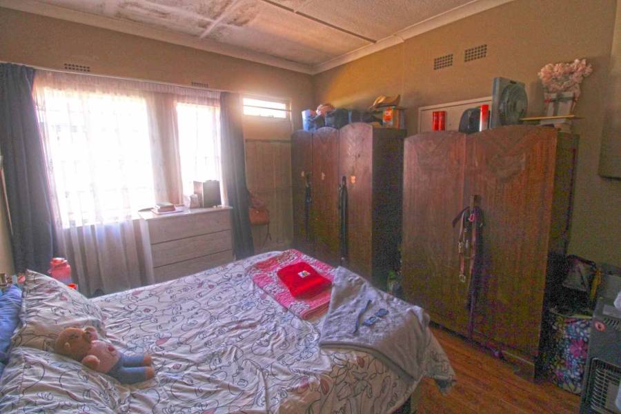 8 Bedroom Property for Sale in Newclare Gauteng