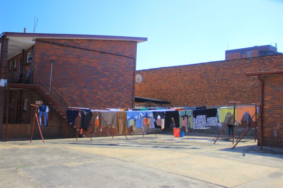 1 Bedroom Property for Sale in Pretoria West Gauteng