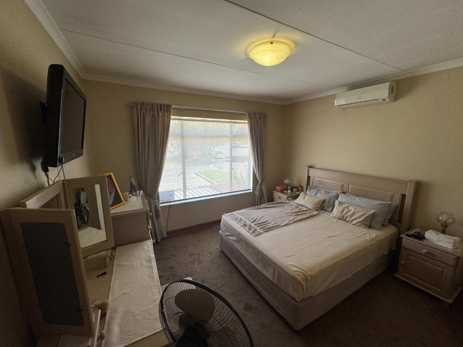 3 Bedroom Property for Sale in Randhart Gauteng