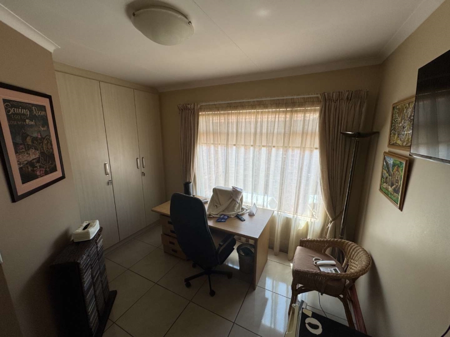 3 Bedroom Property for Sale in Randhart Gauteng